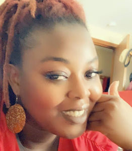 Meet your Posher, Fatima